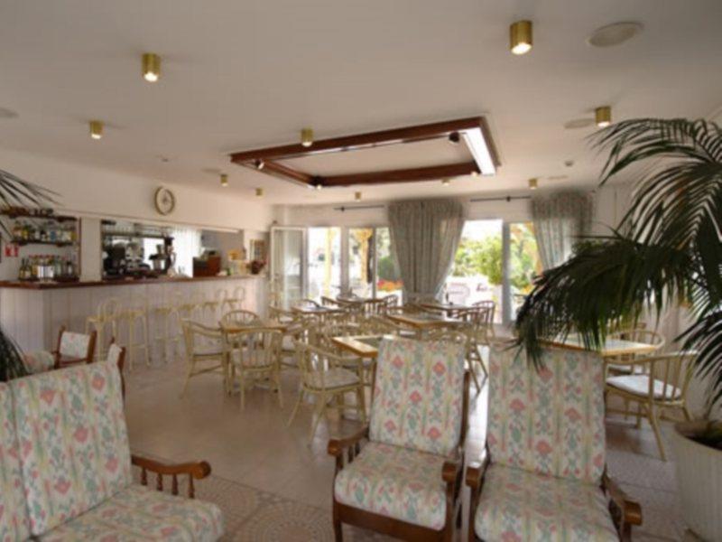 Ninays Hotel 2*